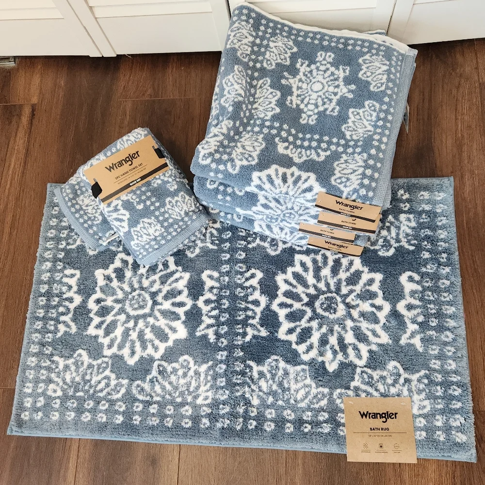 Wrangler Blue Bandana Bath Towel Set With Bath Rug